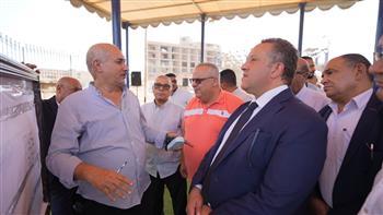 نقيب المهندسين ووكيل النقابة يفتتحان المرحلة الثانية من إنشاءات نادي المهندسين بكوم امبو