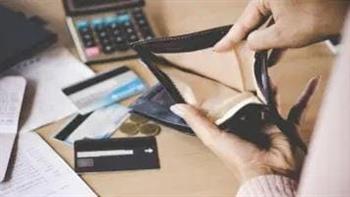 قبل الدفع.. هل تراجعين الفاتورة عدة مرات؟... اعرفي السبب