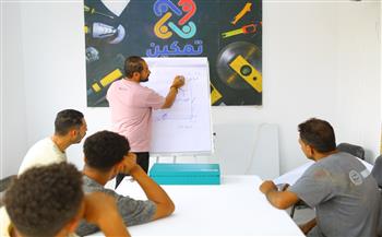 تدريب على الحرف وتسليم معدات.. وزارة الشباب والرياضة و«صُناع الخير» يدعمان الشباب والمرأة المعيلة 