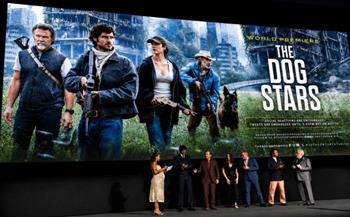 العرض العالمي الأول لفيلم The Dog Stars في لندن بحضور ريدلي سكوت ونجوم العمل.. ورسالة عن الأمل والإنسانية