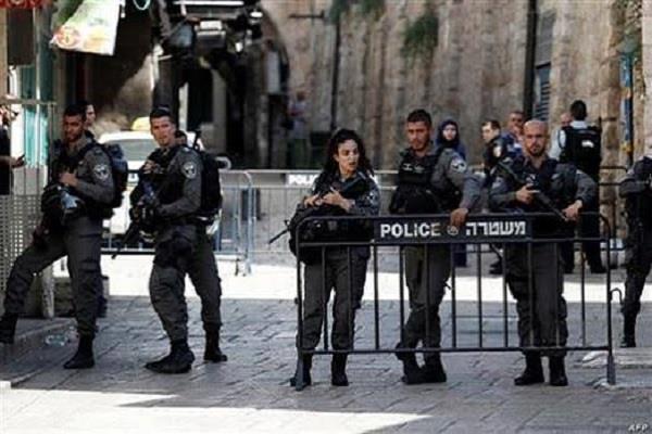  جيش الاحتلال: إغلاق قرية العوجا ومحيطها بحواجز عسكرية بعد حادث الطعن