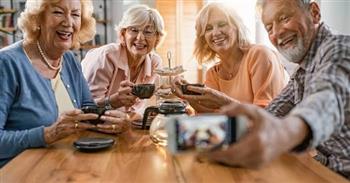 من الحركة إلى التواصل الاجتماعي.. عادات يومية  تدعم صحة عقلك 