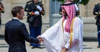 ولي العهد السعودي يبدأ زيارته إلى باريس.. تتويج بطل كأس العالم للرياضات الإلكترونية ومباحثات استراتيجية