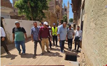 رئيس مياه سوهاج يتابع إحلال وتجديد شبكات المياه بـ43 مليون جنيه ومشروعات «حياة كريمة» بجهينة وطما