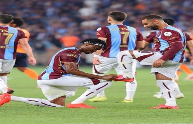 الدوري التركي.. محمد صلاح يسجل هدفين لطرابزون والحكم يلغي هدفين أمام باشاك شهير