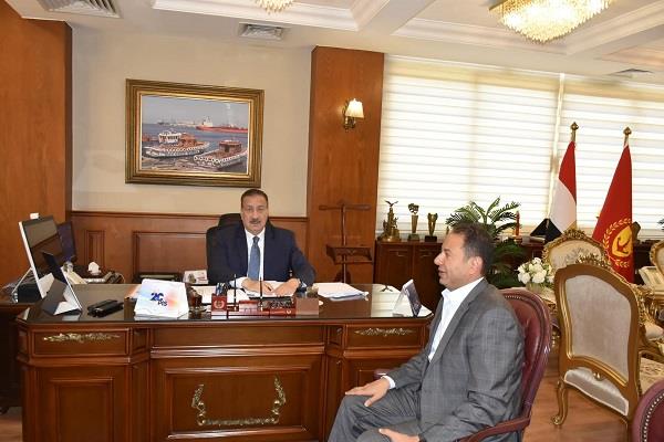 محافظ بورسعيد يستقبل النائب حسن عمار لبحث عدد من الملفات والقضايا الخدمية