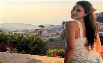 ياسمين صبري تخطف الأنظار في إجازتها قبل انطلاق أعمالها السينمائية