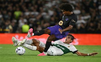 الدوري الإسباني.. برشلونة يحسم الشوط الأول بـ "ثنائية" قى شباك إلتشي 