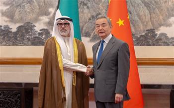وزير خارجية الكويت ونظيره الصيني يبحثان التطورات في المنطقة وجهود خفض التصعيد وتعزيز الأمن والاستقرار