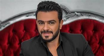 كريم الحسيني يشيد بـ نورهان بعد مشاركتهما في «نادي النساء السري»