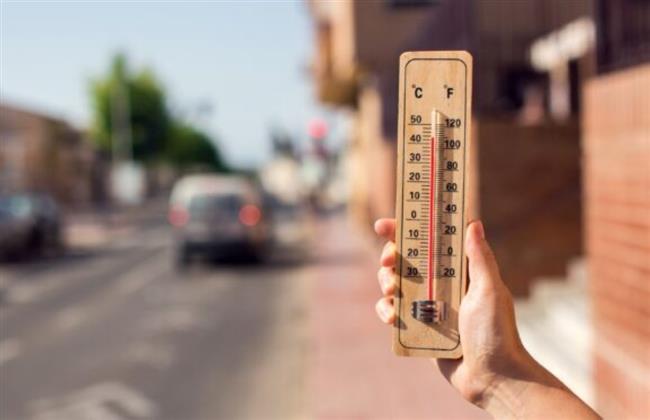 استمرار ارتفاع الحرارة.. الأرصاد تكشف الظواهر الجوية اليوم وحالة الطقس خلال الأيام المقبلة  