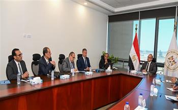 وزير الاستثمار يبحث مع «بروجر»و«دركسيل»الإيطاليتين تطورات مشروع الإيثانول الحيوي باستثمارات 278 مليون دولار