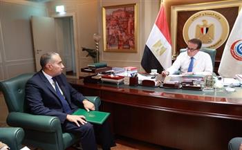 وزير الصحة يبحث مع سفير مصر لدى أوغندا تعزيز سبل التعاون في القطاع الصحي بين البلدين