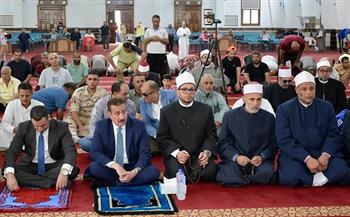 محافظ بورسعيد يشهد احتفالية مديرية الأوقاف بالمولد النبوي الشريف بالمسجد العباسي     