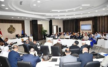 باعتمادات تصل لـ840,7 ملايين جنيه.. محافظ أسوان: الانتهاء من جميع مشروعات الخطة الاستثمارية في مارس القادم