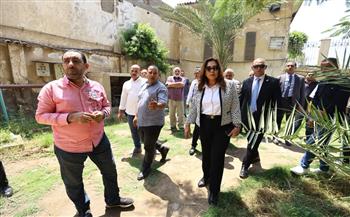 وزيرة التنمية المحلية والبيئة تتفقد فرع القاهرة الكبرى لجهاز شئون البيئة وتوجه برفع كفاءة المعامل