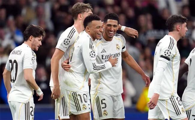 تشكيل ريال مدريد المتوقع أمام ريال سوسيداد في الدوري الإسباني