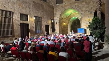 «وسط حضور جماهيري غفير».. مؤسسة زاهي حواس تنظم محاضرة «مصر في عيون المصريين القدماء» بـقصر الأمير طاز