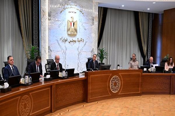 رئيس الوزراء: الحكومة ستعمل على تكثيف الجهود وتنفيذ تكليفات الرئيس السيسي وتوضيح الحقائق للمواطنين