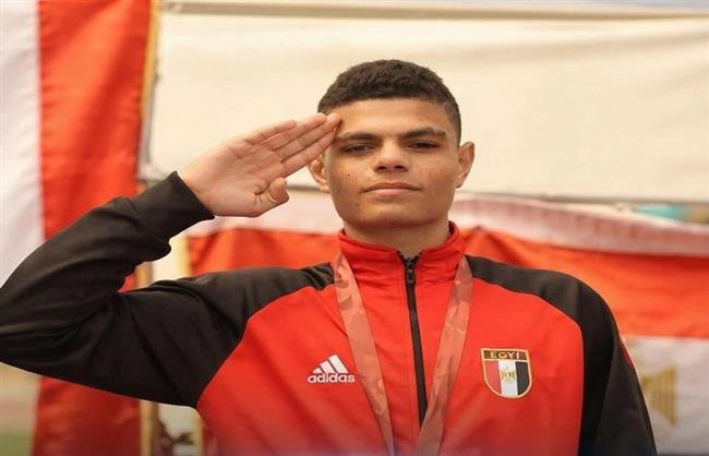 الملاكم المصري محمد حسام يتوج بالميدالية البرونزية بدورة ألعاب البحر المتوسط