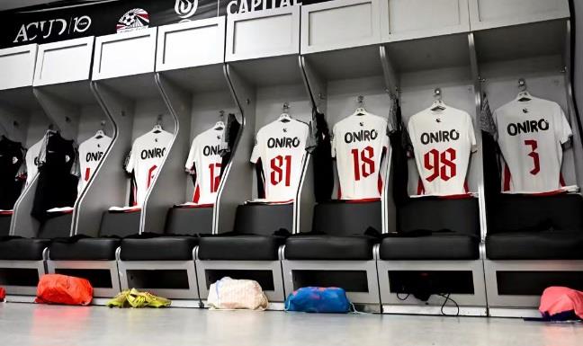 الدوري الممتاز.. قمصان الزمالك تزين استاد القاهرة قبل مواجهة البنك الأهلي