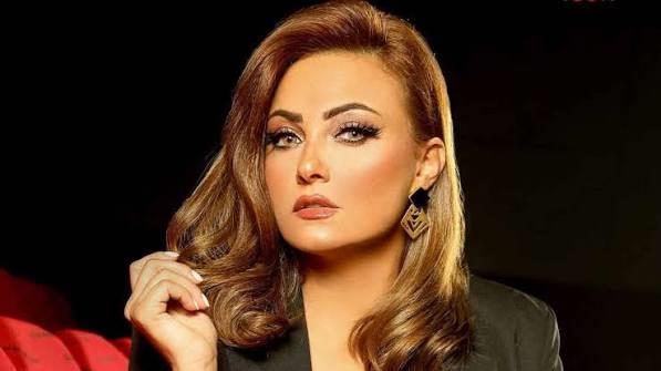 تكريم بشرى في الدورة الثانية لمهرجان ظفار الدولي للمسرح  