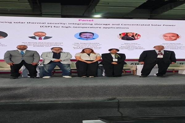 "البحوث الفلكية": الطاقة الشمسية المركزة تعزز أمن الطاقة والتصنيع المحلي في مصر