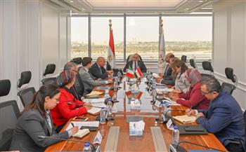 وزير الاستثمار والتجارة الخارجية يبحث مع السفير الإيطالي بالقاهرة زيادة الاستثمارات وتعزيز التعاون الاقتصادي