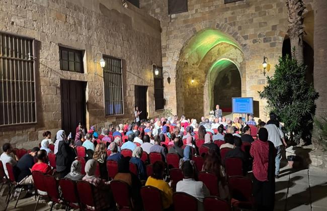 «وسط حضور جماهيري غفير».. «مؤسسة زاهي حواس» تنظم محاضرة «مصر في عيون المصريين القدماء» بـ «قصر الأمير طاز»
