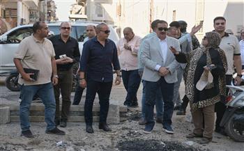 محافظ بورسعيد يتفقد أعمال تطوير شارعي عكا ومصطفى كامل بحي الشرق ويوجه بسرعة الانتهاء من الأعمال