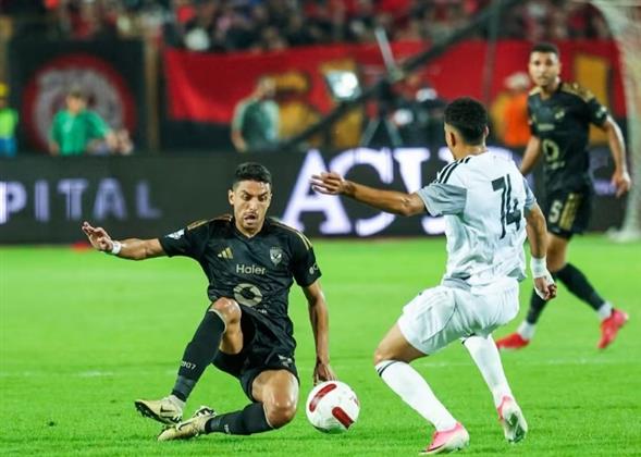 الدوري الممتاز.. ربع ساعة بدون أهداف بين الأهلي وفريق زد  