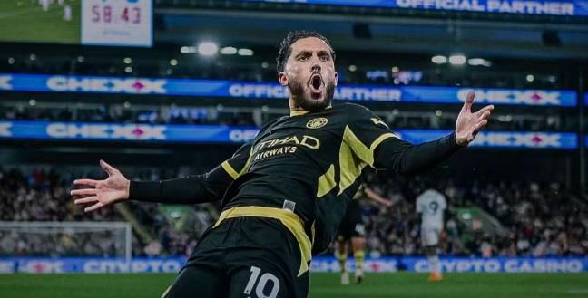 الدوري الإنجليزي.. مانشستر سيتي يهزم كريستال بالاس برباعية مثيرة