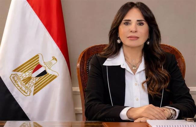 وزيرة الإسكان تتابع موقف مشروعات مياه الشرب والصرف الصحي بعدد من المحافظات   