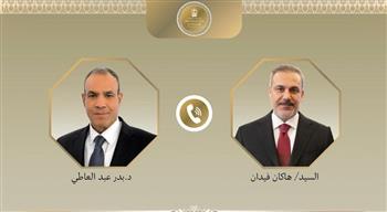 وزير الخارجية ونظيره التركي يبحثان الجهود المبذولة لاحتواء التصعيد الراهن