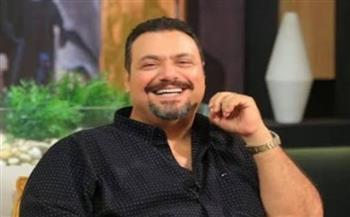 مراد مكرم يخوض تجربة الغناء  ويطرح «سكر نبات» 