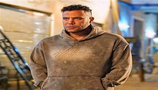محمد إمام يعزي محمد هنيدي في وفاة شقيقه الأكبر برسالة مؤثرة