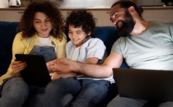 مع اقتراب الدراسة.. قواعد تساعد الأمهات على التعامل مع جروب المدرسة