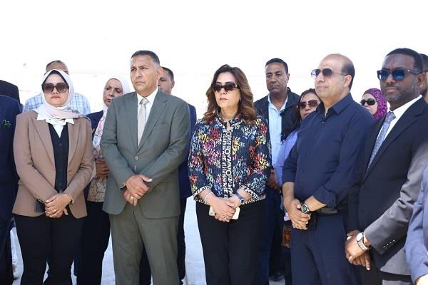 وزيرة التنمية المحلية ومحافظ القليوبية يفتتحان المحطتين الوسيطتين للمخلفات بالخانكة ومرصفا ببنها