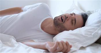 انتبه.. 5  أسباب وراء الشخير