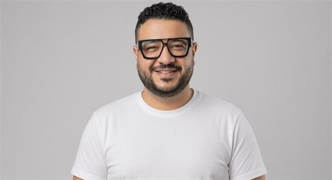 المؤلف محمد سيد بشير ينفي شائعة وفاة نجله
