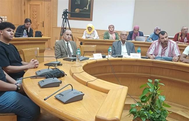 «نجيب محفوظ.. عشرون عامًا على رحيل الأستاذ».. استعادة إرث صاحب نوبل وحضوره الراهن