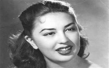 في ذكرى رحيل قمر 14.. كاميليا بريق سينمائي خاطف