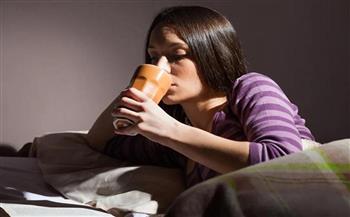 قبل النوم.. مشروبات تعزز توازن السكر في الدم
