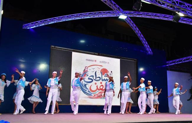 الثقافة تواصل حفلات شاطئ الفن بمطروح