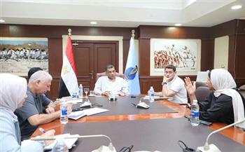 محافظ البحر الأحمر يعقد الاجتماع الأول للجنة العليا للاستثمار لوضع أسس وآليات العمل الجاذبة للاستثمار