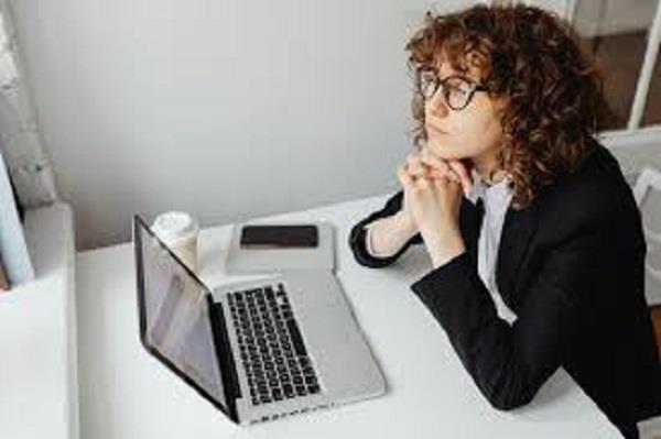 ما هو قانون الرنين.. وكيف يؤثر في قراراتك اليومية؟