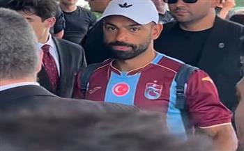 محمد صلاح يخضع للكشف الطبي في تركيا قبل تقديمه للجماهير ووسائل الإعلام
