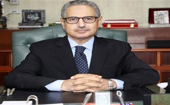 محافظ بني سويف يبحث مع جمعية المستثمرين تنفيذ حزمة إجراءات لدعم الاستثمار