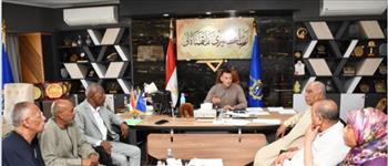 لقاءات دورية لمحافظ أسوان مع أعضاء مجلسى النواب والشيوخ لتعزيز التنسيق ومتابعة المطالب الجماهيرية