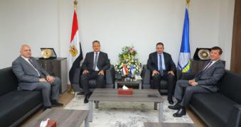 محافظ دمياط يستقبل مدير الأمن لبحث عدد من ملفات العمل وتعزيز أوجه التعاون المشترك